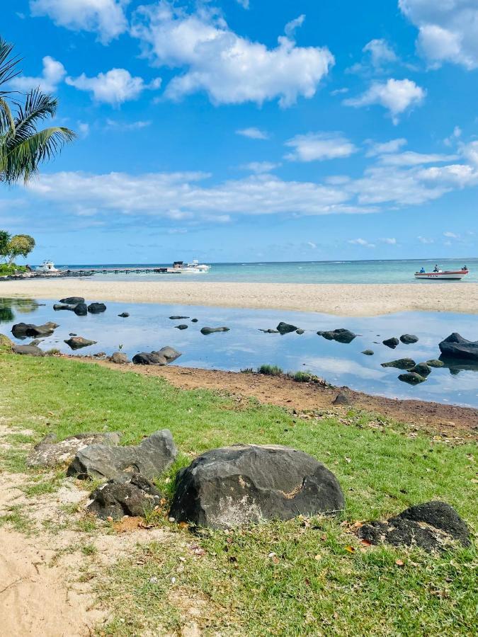 O Paradis Albion Grande Piscine Et Plage A Deux Pas Exterior foto